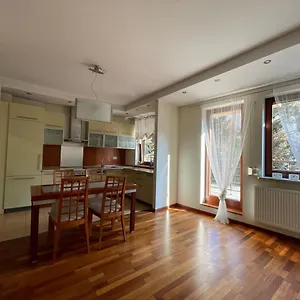 Apartament Deptakiem Nad Morze, Gdańsk